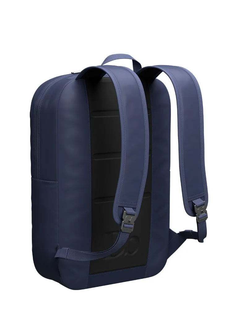 THE VÄRLDSVAN 17L BACKPACK BLUE HOUR